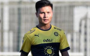 hlv-pau-fc-do-loi-cho-quang-hai-tien-ve-cung-phai-ve-de-phong-ngu-dung-