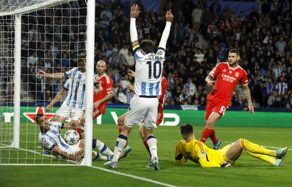 real-sociedad-vs-benfica-0045-09-11-149870.jpg