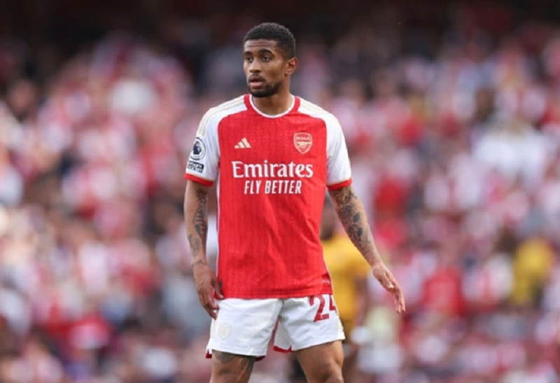 ngoai-aaron-ramsdale-arsenal-tiep-tuc-len-ke-hoach-thanh-ly-reiss