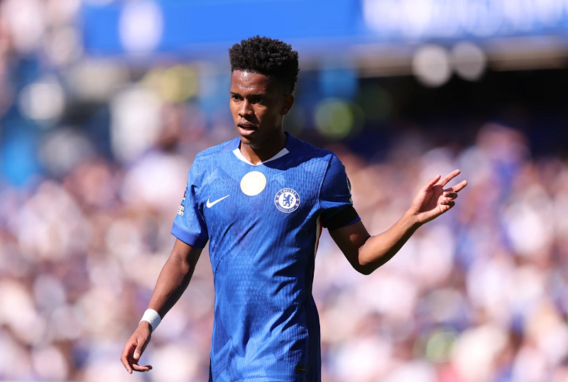 estevao-ra-mat-day-hua-hen-khien-cdv-chelsea