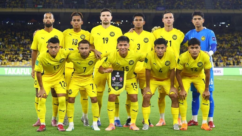 HLV Peter Cklamovski được cho rằng sẽ không trực tiếp dẫn dắt tuyển Malaysia tại ASEAN Cup 2026